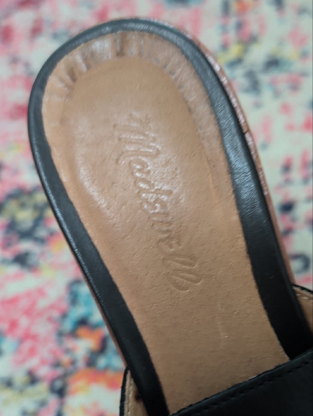 Madewell Black Pointed Leather Mules - Picture 2 of 8